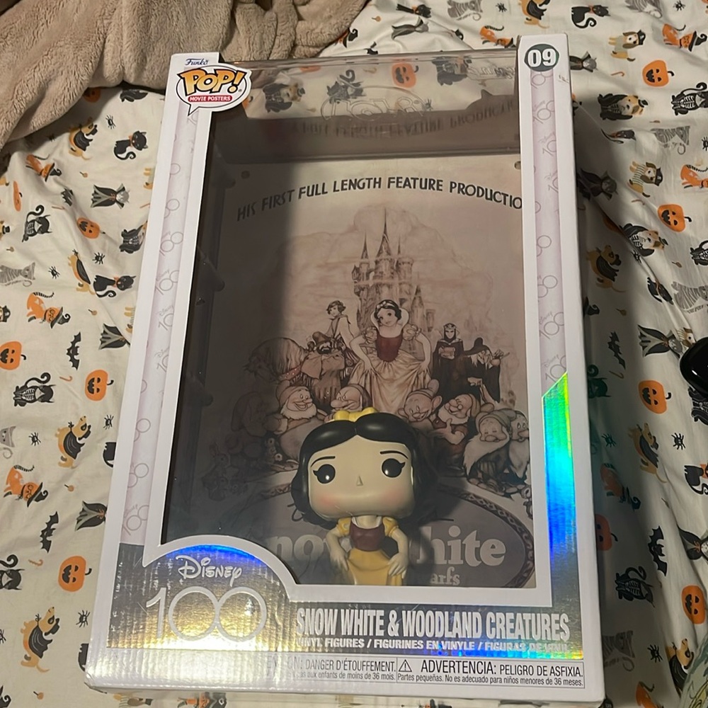 Snow White funko pop